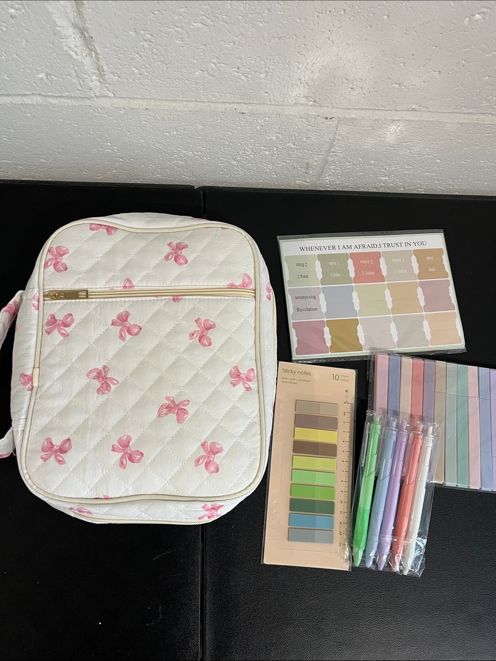 Quilted Bow Print Bible Tote with Accessories